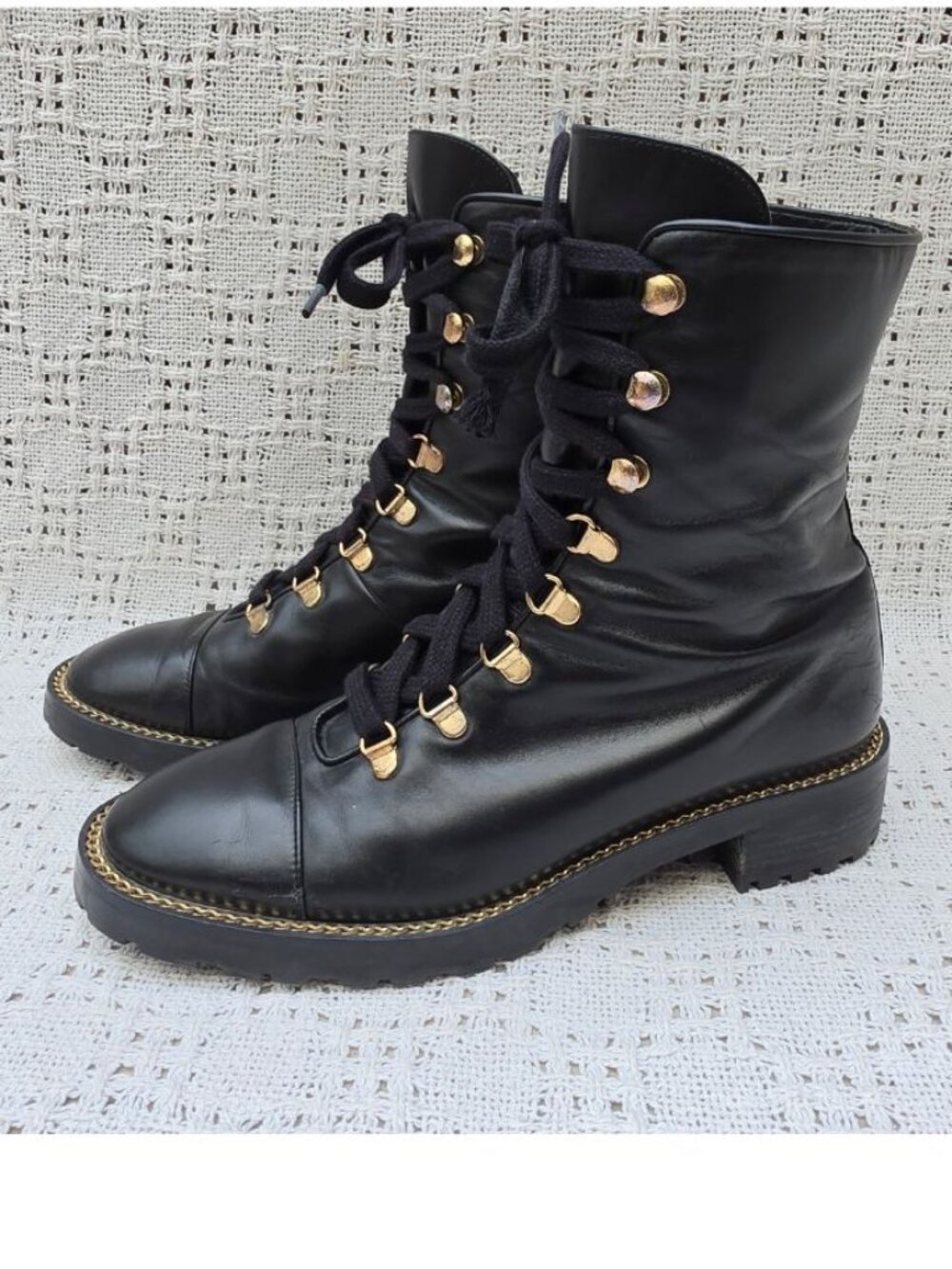 Stuart Weitzman Kolbie Black Leather Lace-Up Combat Boots Women's Size 7B Spain